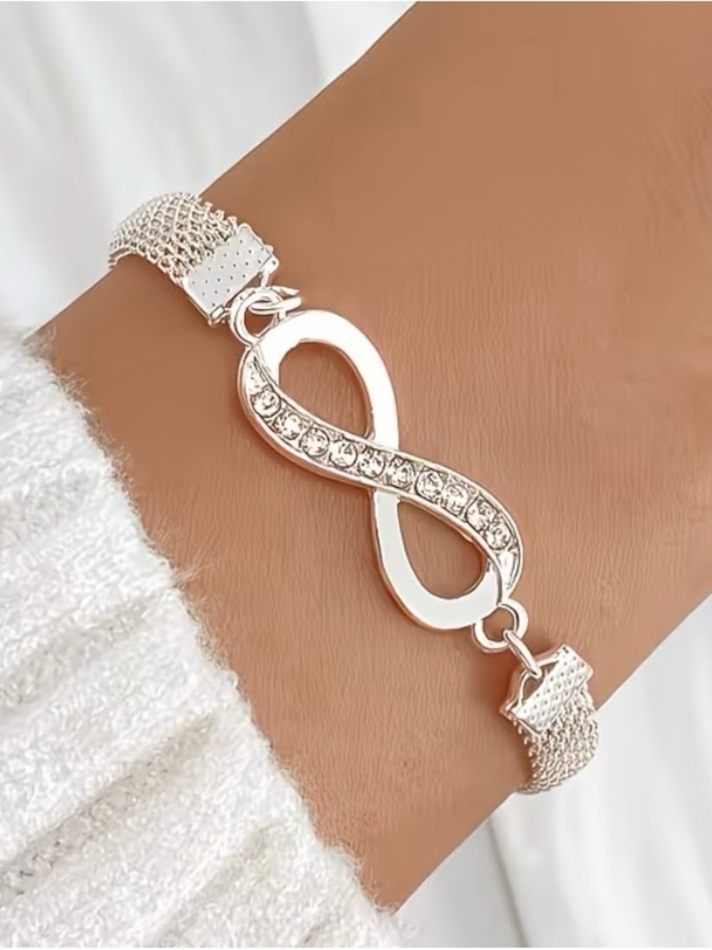 💥3/$15💥 Infinity Silver Tone & Rhinestone Women's Fashion Bracelet